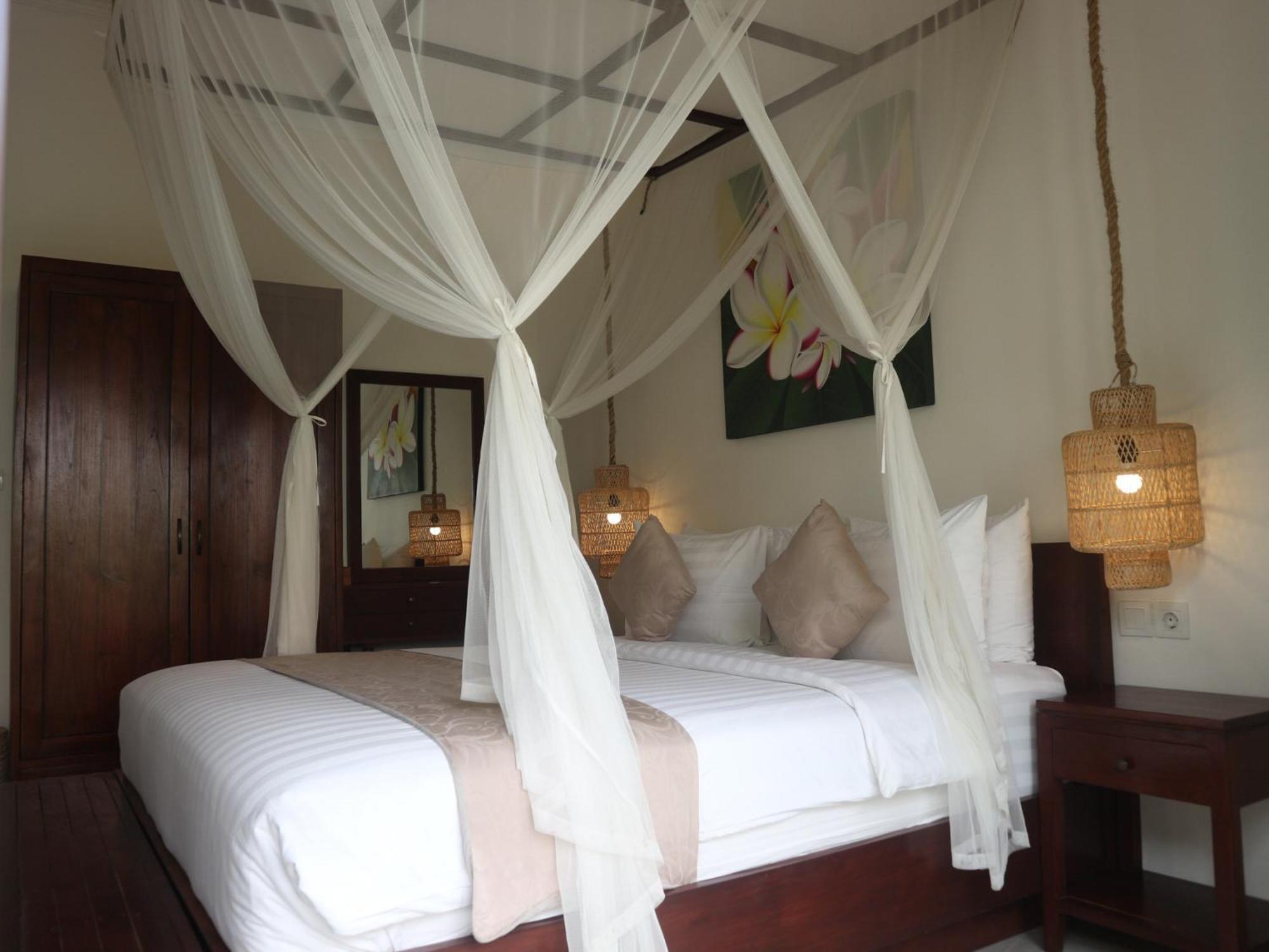 Villa Sinergi 2Br Tranquil Villa In Seminyak Bagian luar foto